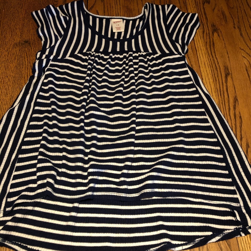 Girls’ top